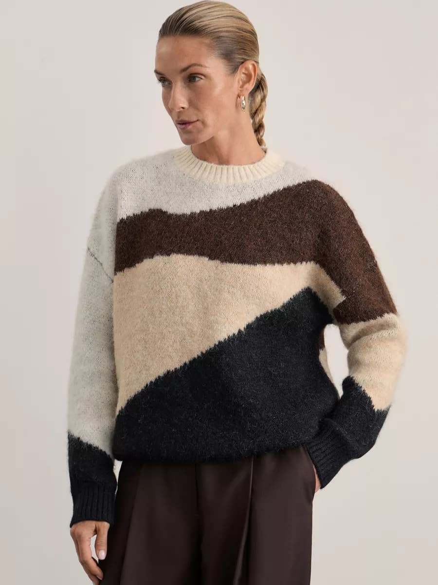 Джемпер с принтом вязаный оверсайз