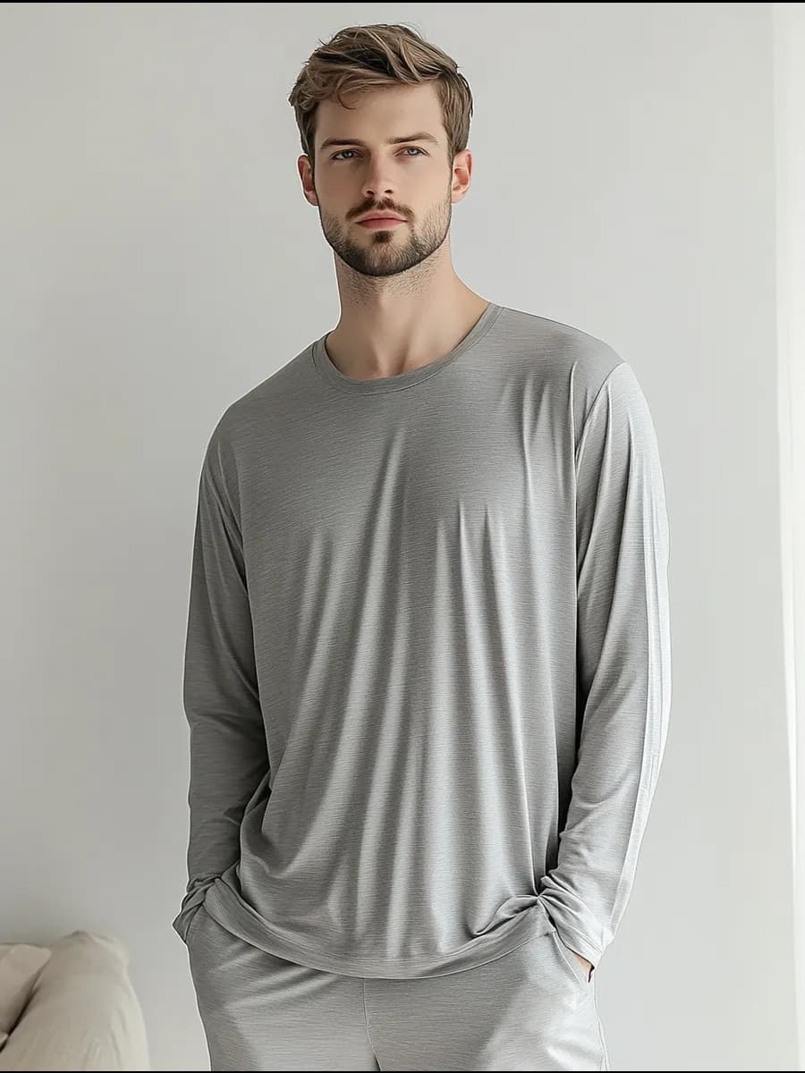 Пижама с шортами и лонгсливом. Домашний костюм