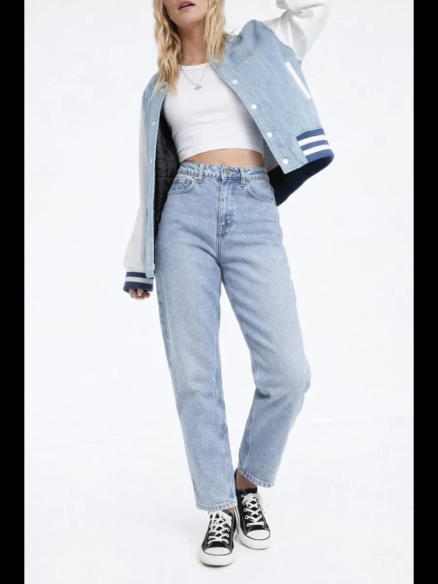 Джинсы женские мом с высокой посадкой - фото 1