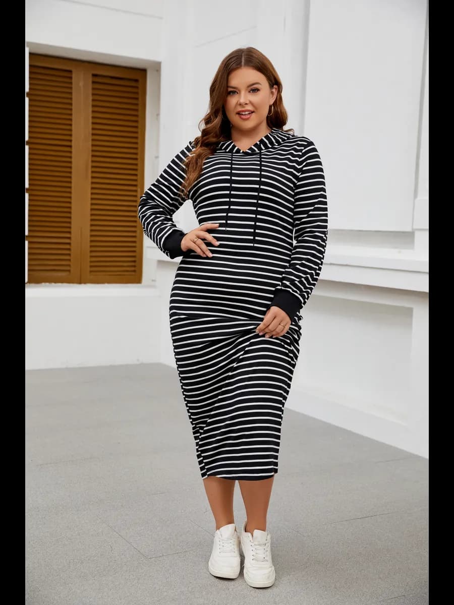 Платье с капюшоном теплое больших размеров повседневное