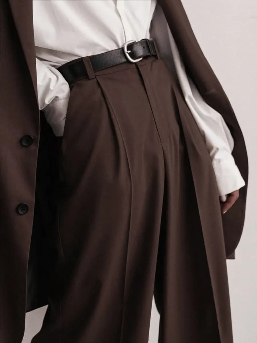 Классические брюки палаццо с высокой посадкой