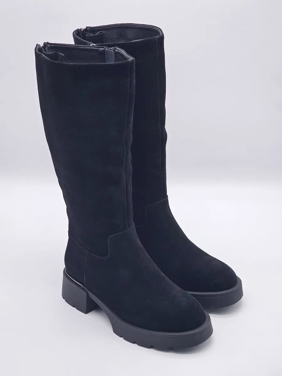 Сапоги демисезонные замшевые на широкую икру