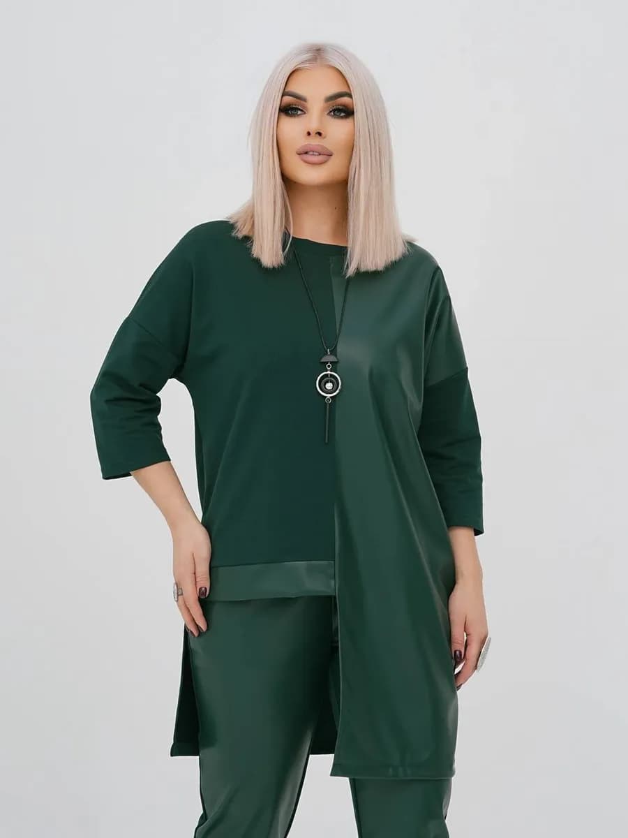 Брючный костюм нарядный больших размеров