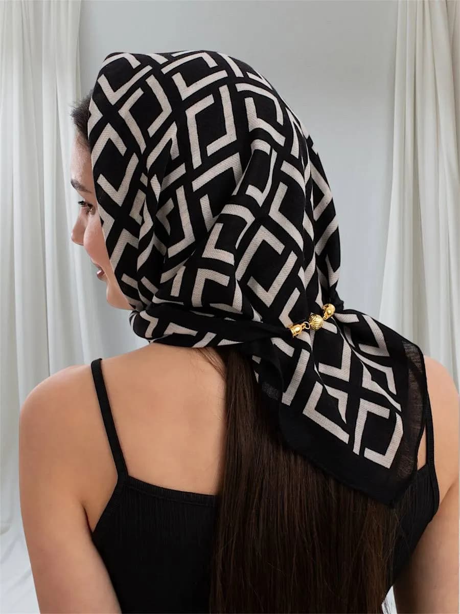 Платок на голову и шею осенний