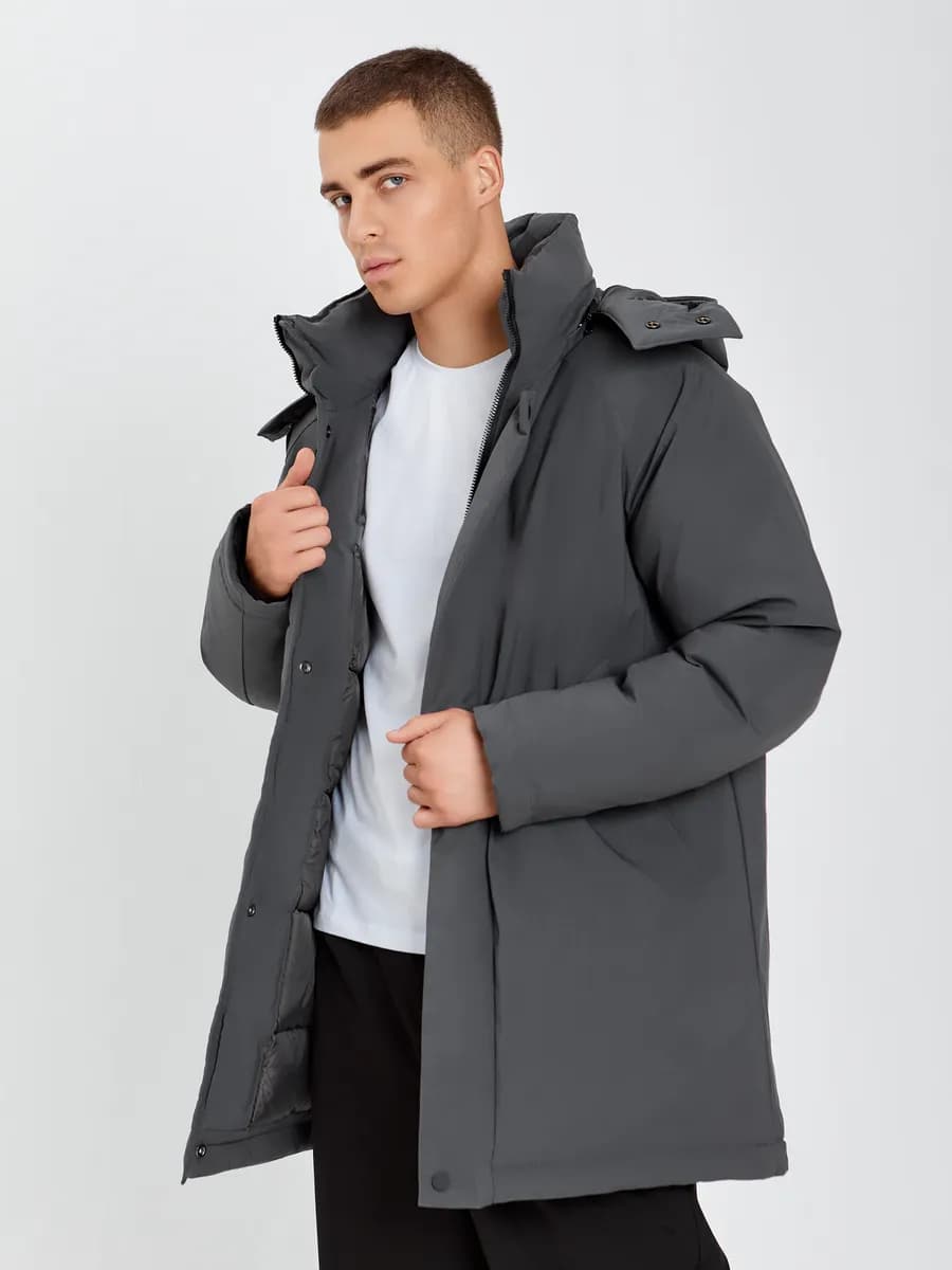 Куртка зимняя с капюшоном