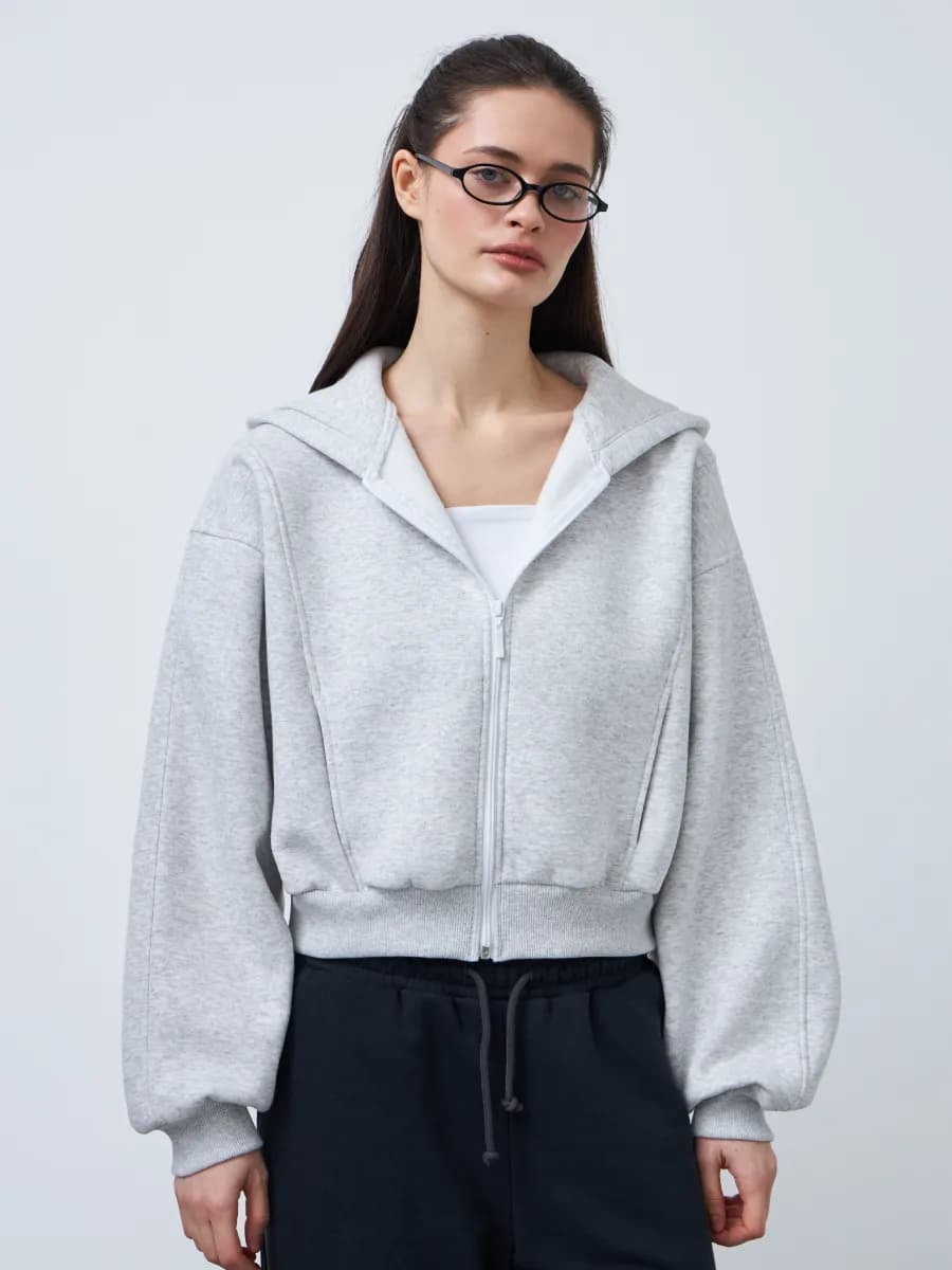 Толстовка на молнии укороченная с начесом