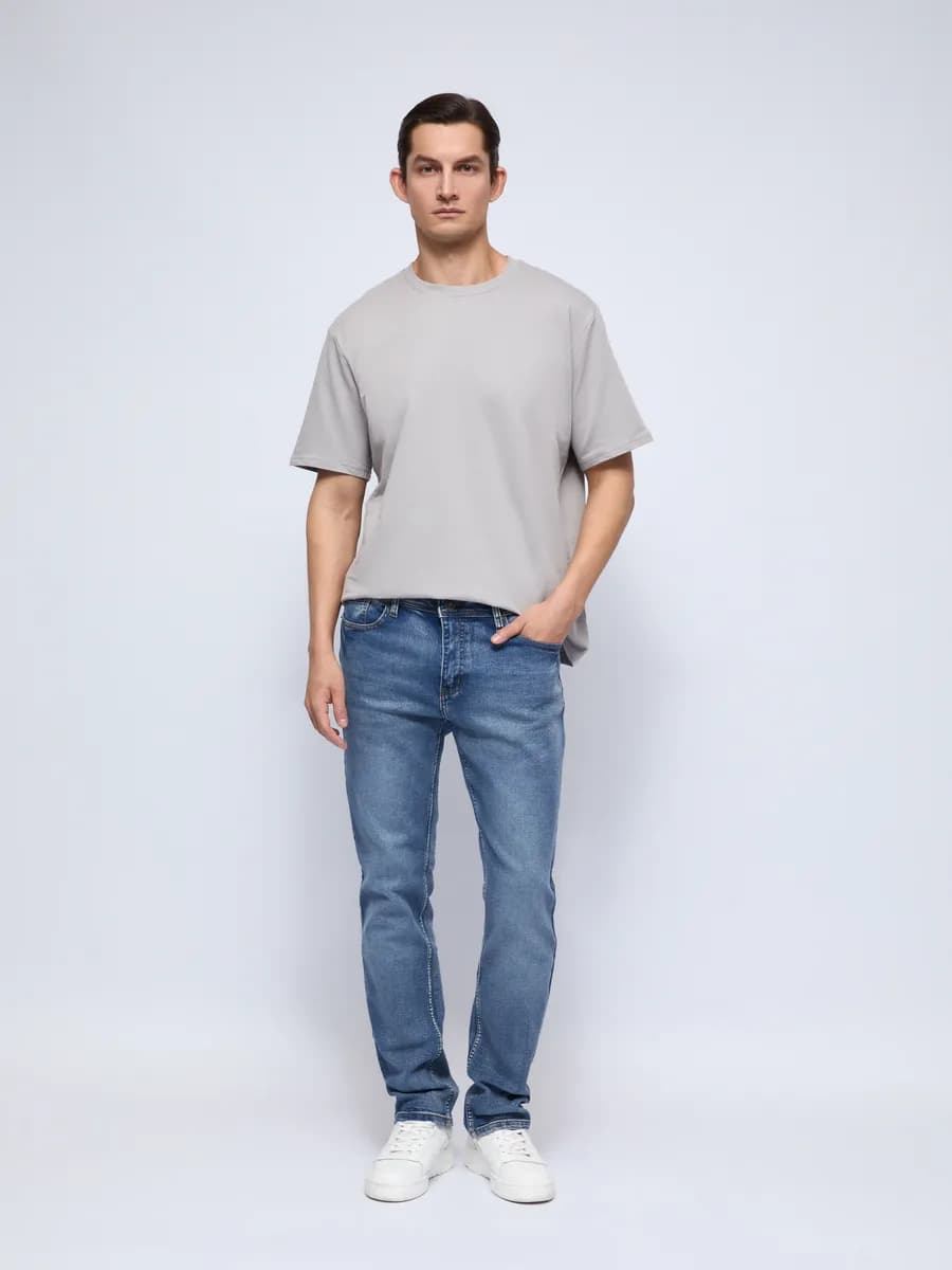 Мужские джинсы фасона Slim