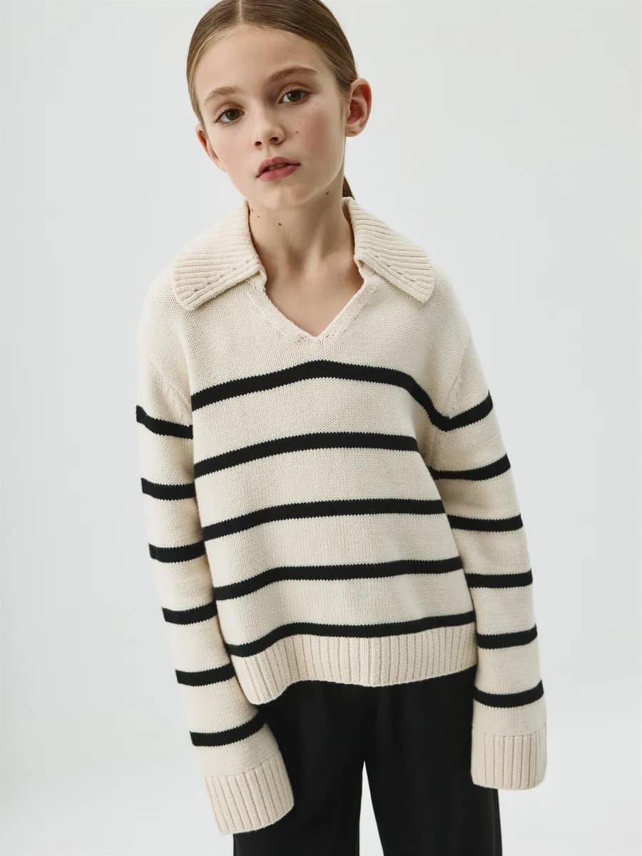 Вязаный джемпер оверсайз в полоску с воротником для школы