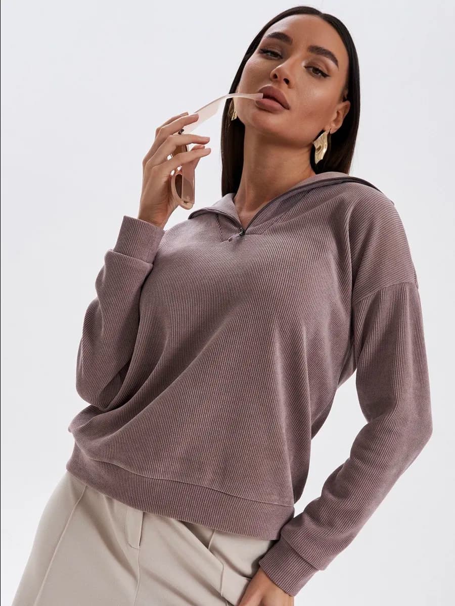 Свитшот в рубчик на молнии кофта полузамок