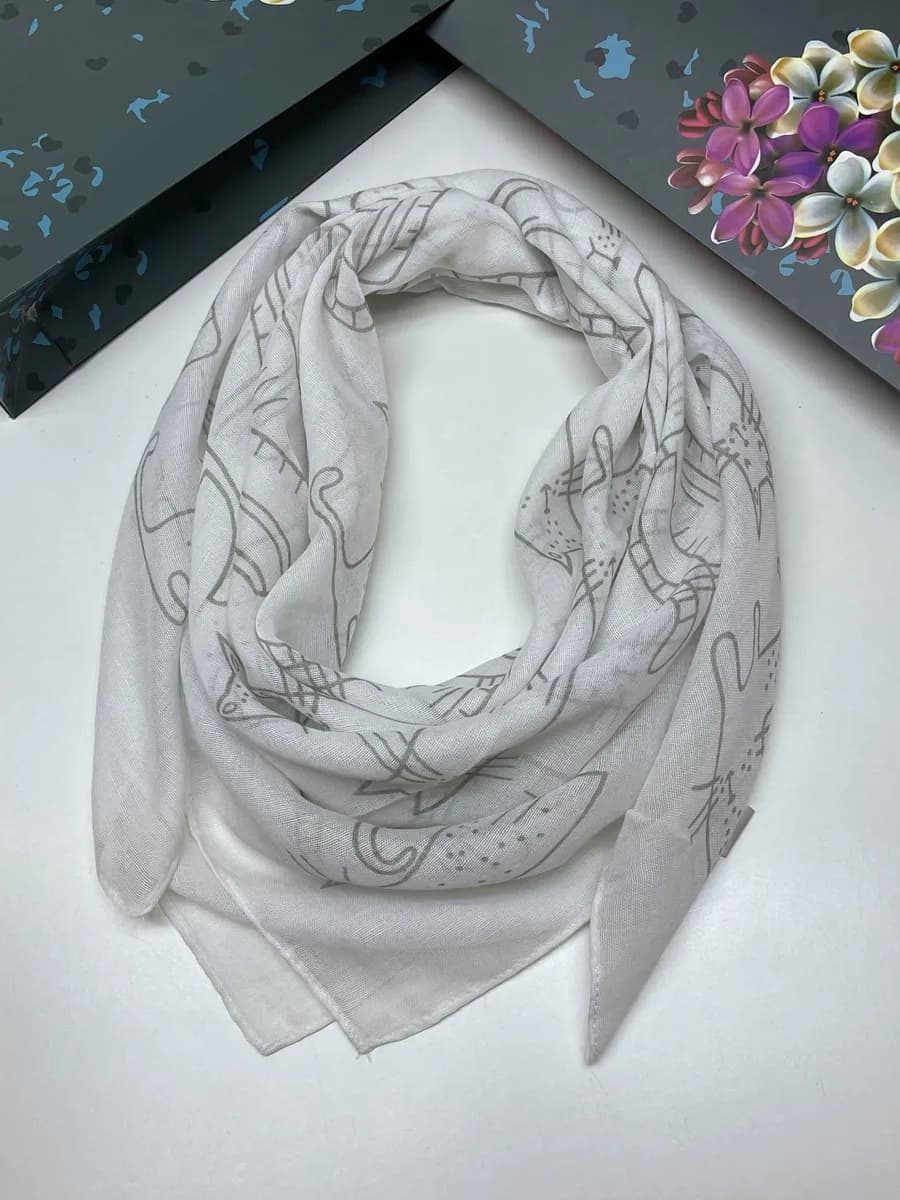 Платок на голову и шею осенний