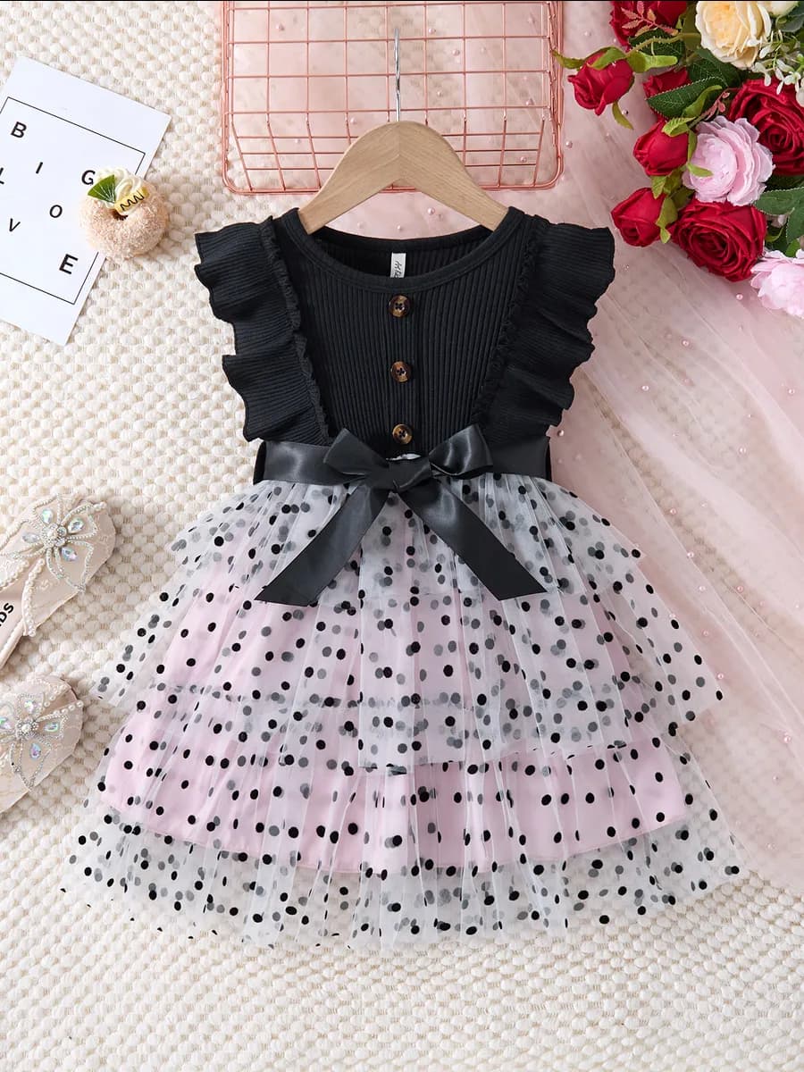 Платье нарядное праздничное на 8 марта