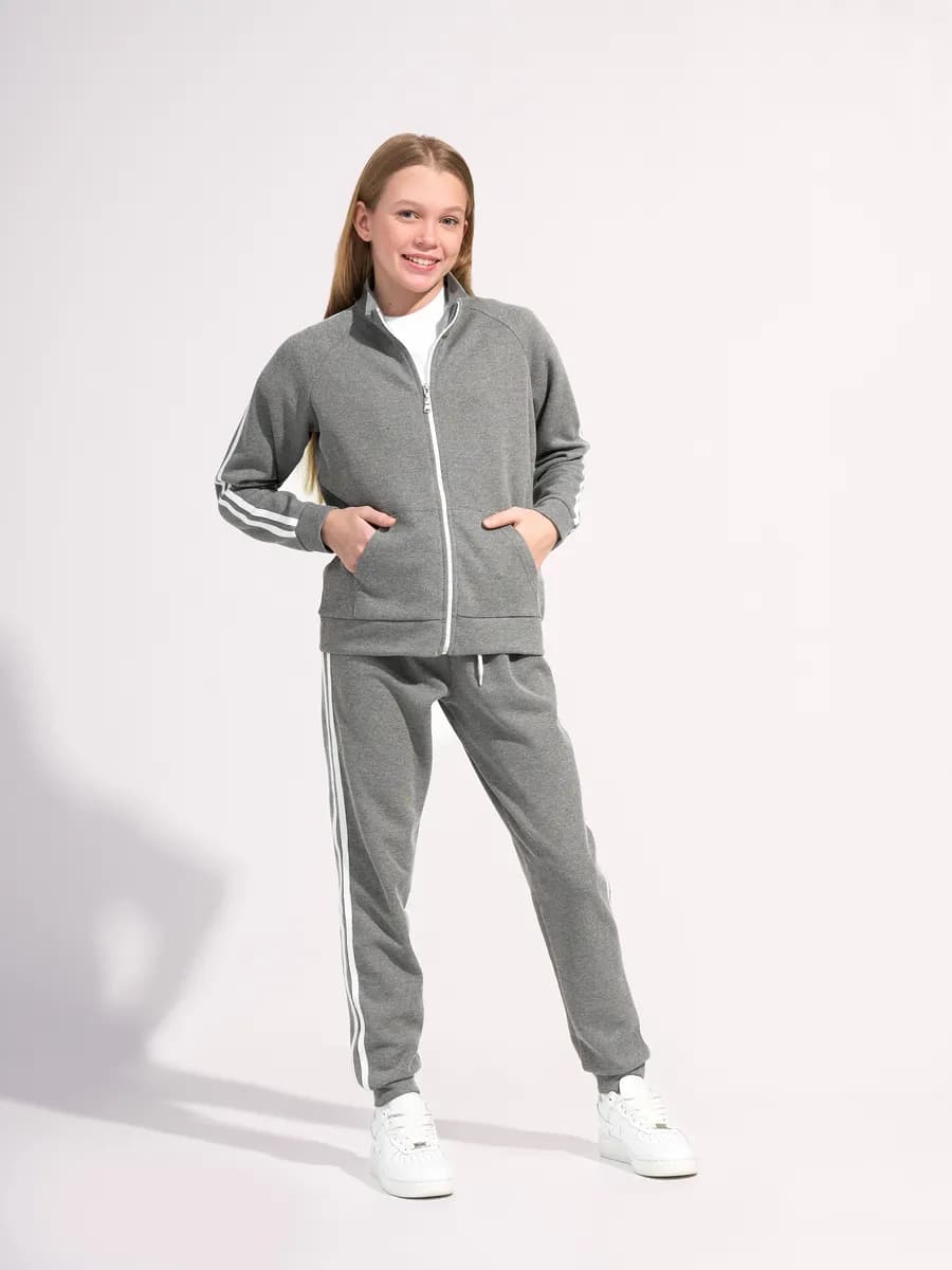 Костюм спортивный для физкультуры