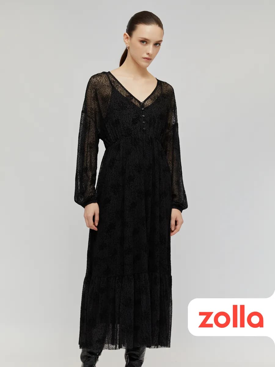 Женское платье А-силуэта с вырезом