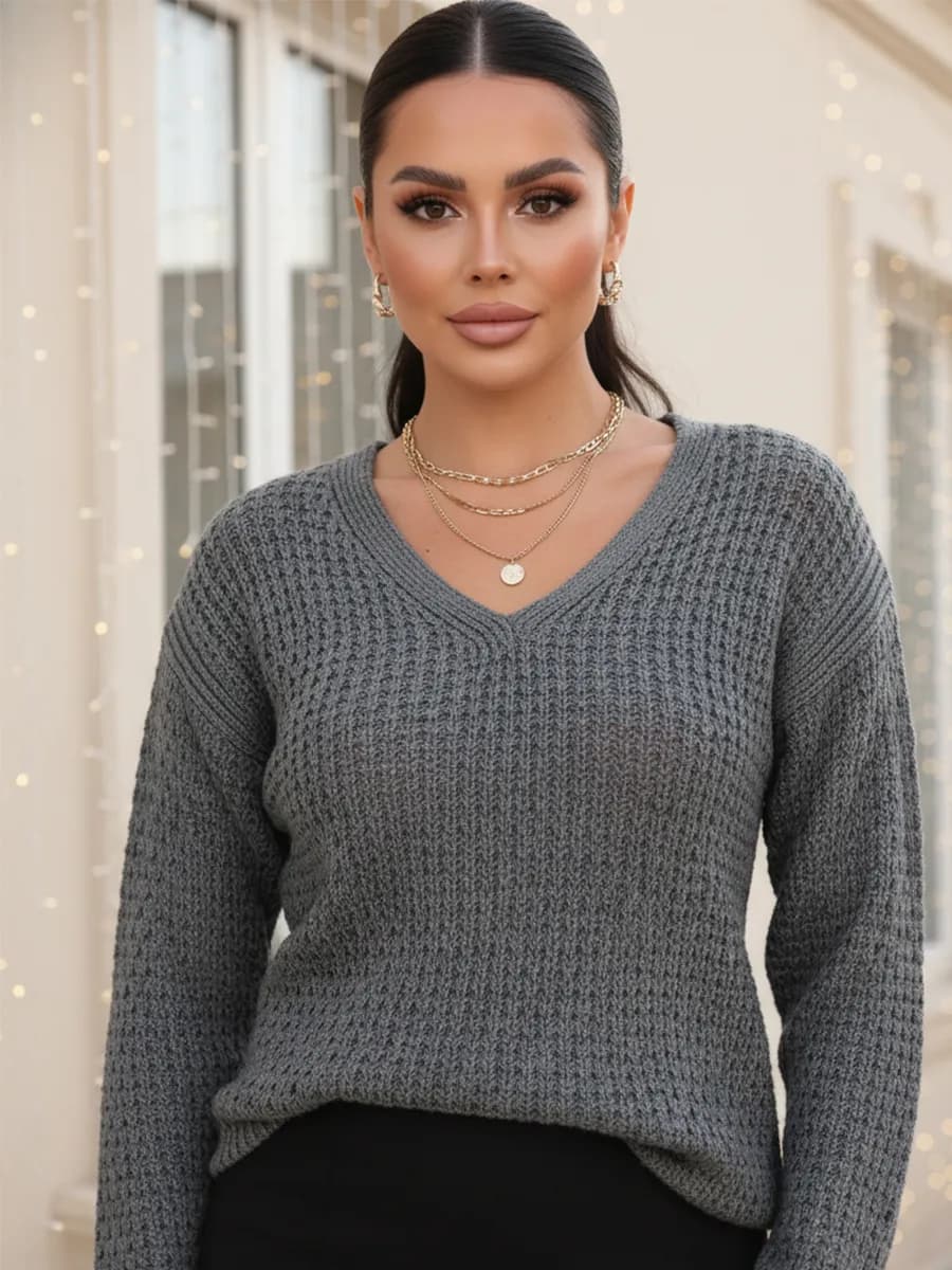 Джемпер нарядный вязаный больших размеров