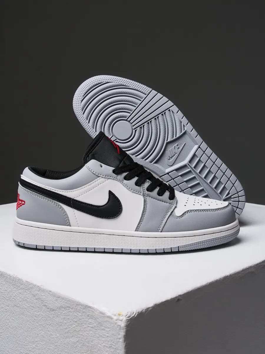 Кроссовки Air Jordan 1 Low