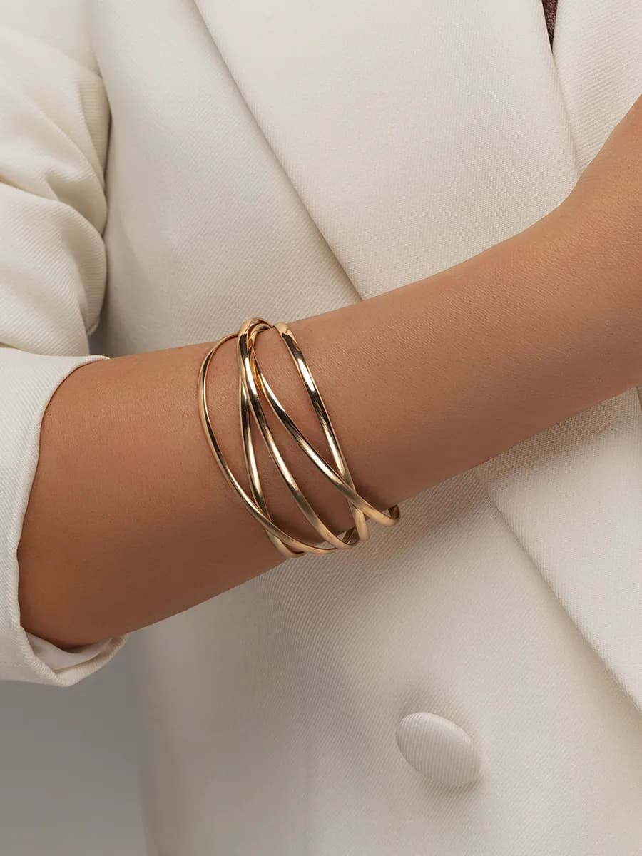 Браслет на руку бижутерия