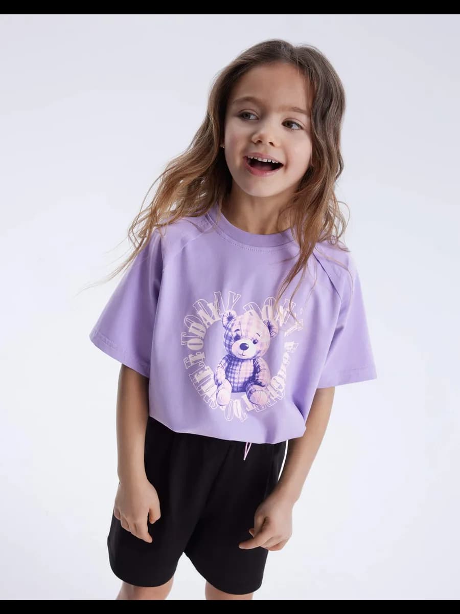 Сиреневая футболка oversize с принтом и стоппером