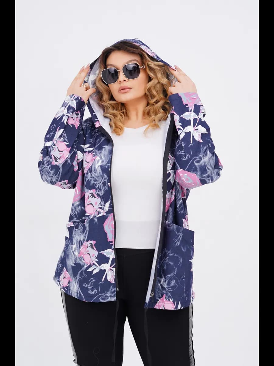 Ветровка женская больших размеров