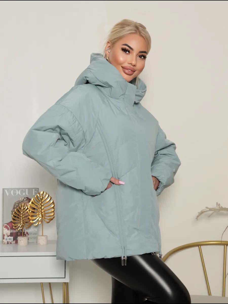 Куртка женская демисезонная с капюшоном