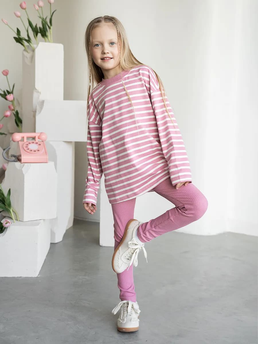 Костюм для девочки на осень