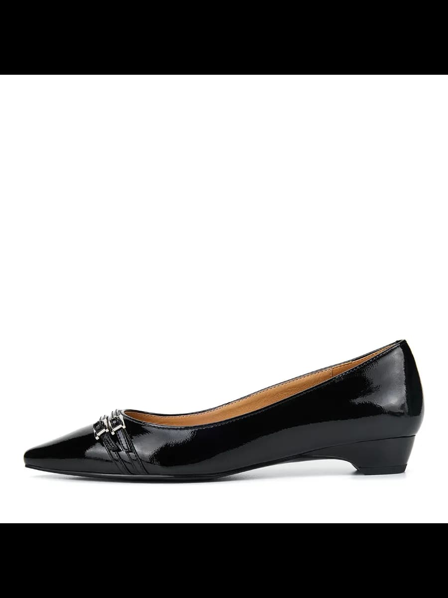 Туфли на низком каблуке натуральная кожа