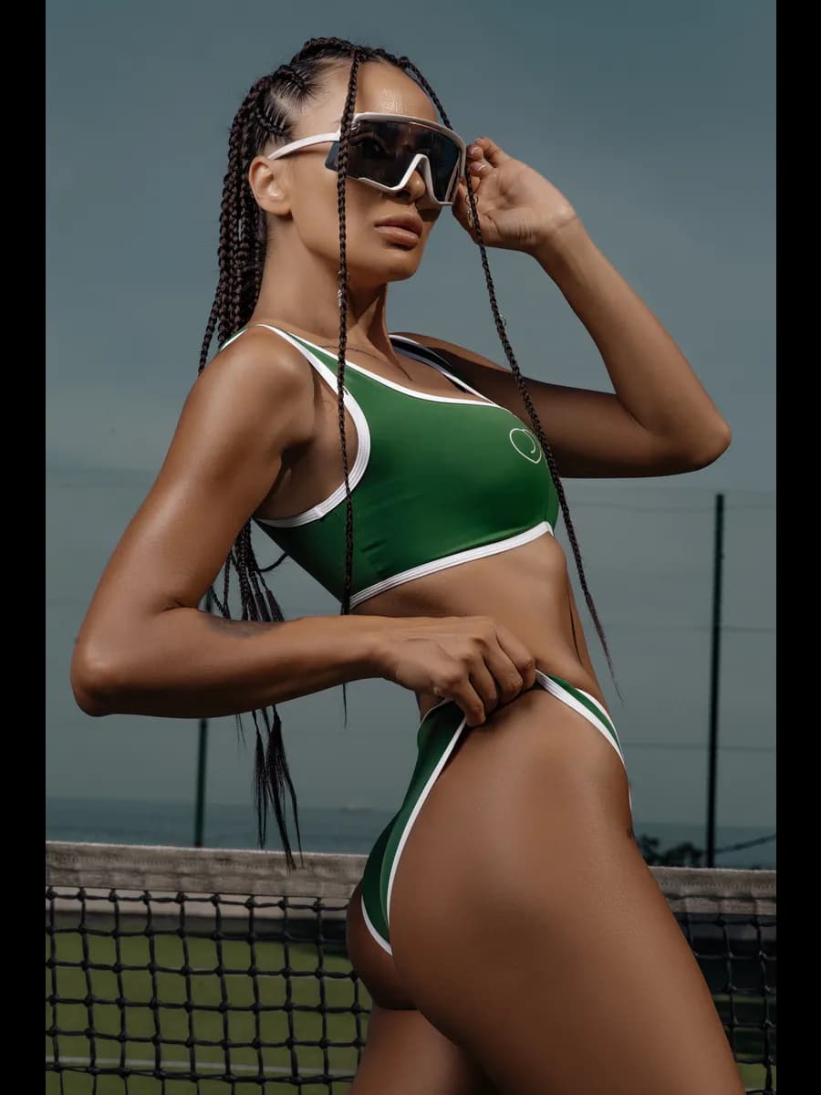 Раздельный купальник топ и бразилиана