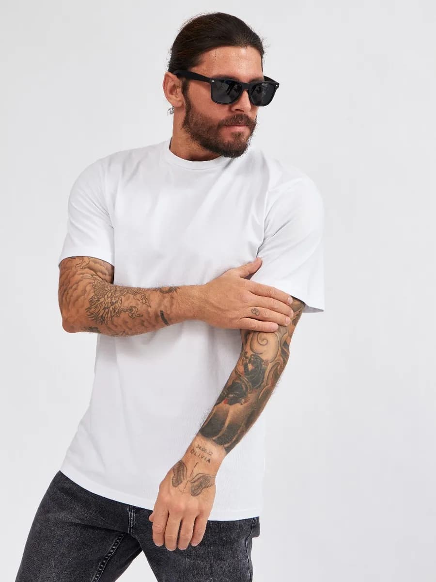 Белая футболка мужская хлопок