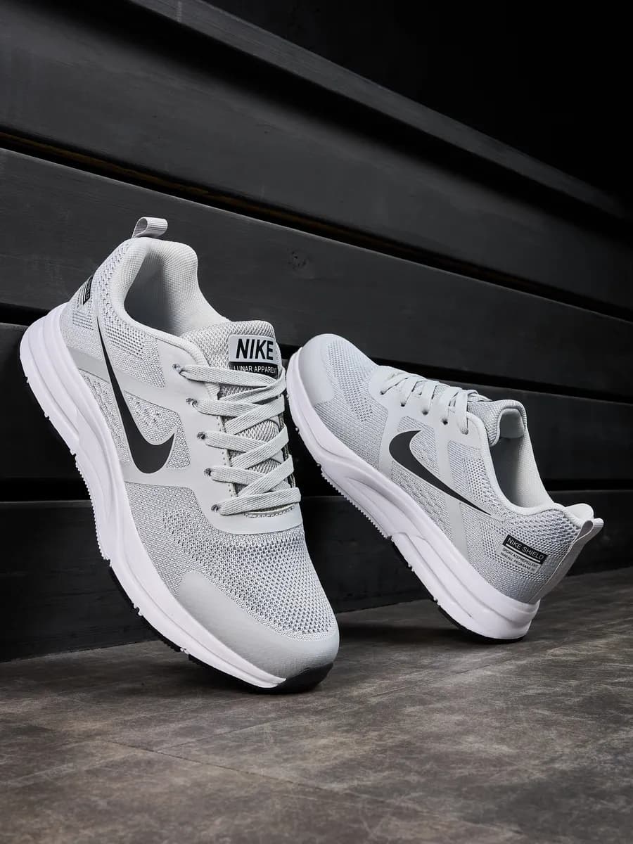 Кроссовки сеточные для бега