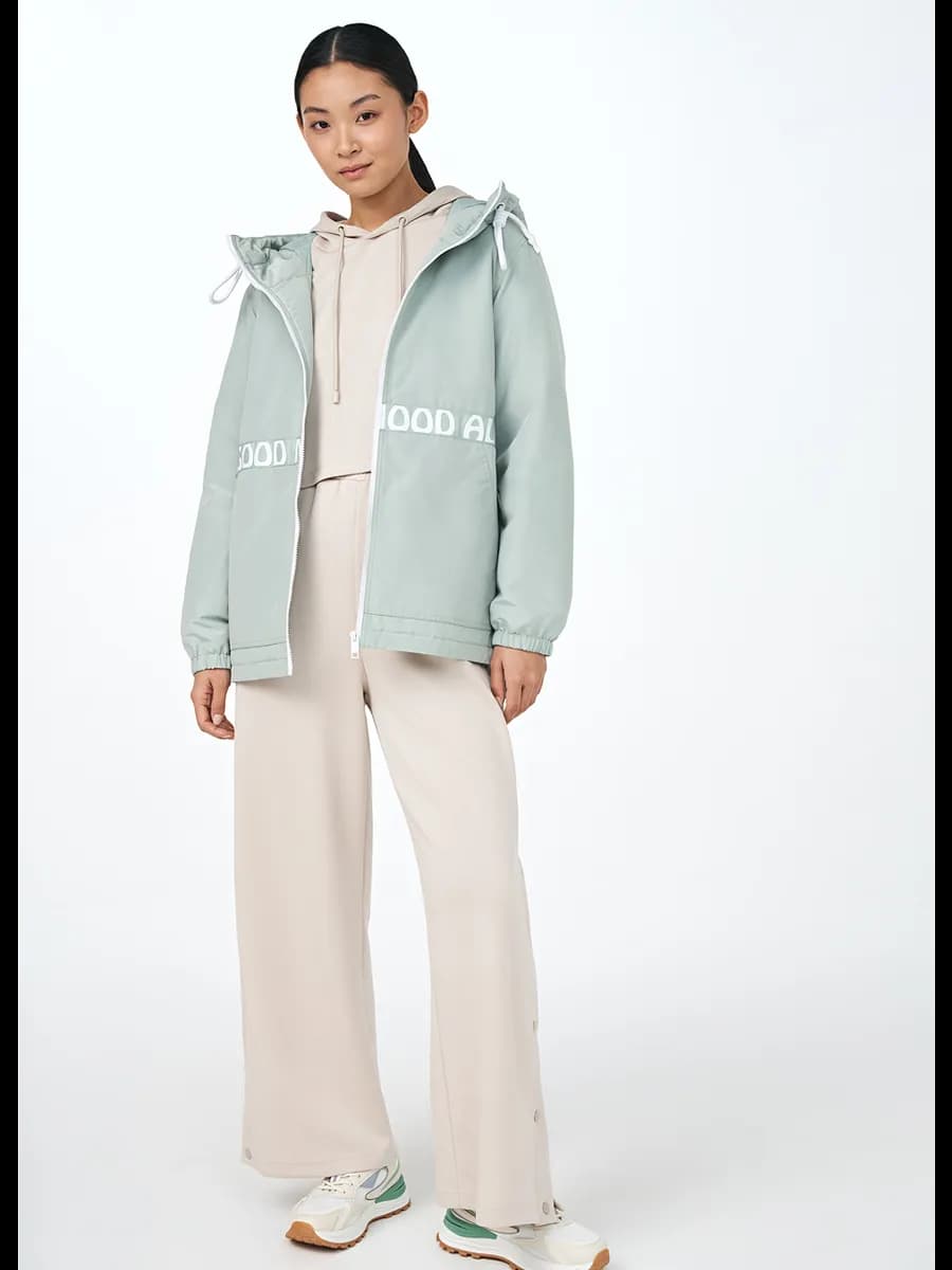 Куртка демисезонная утепленная с капюшоном