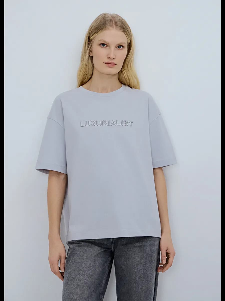 Футболка оверсайз с вышивкой