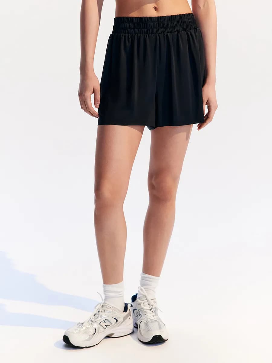 Шорты спортивные свободного кроя