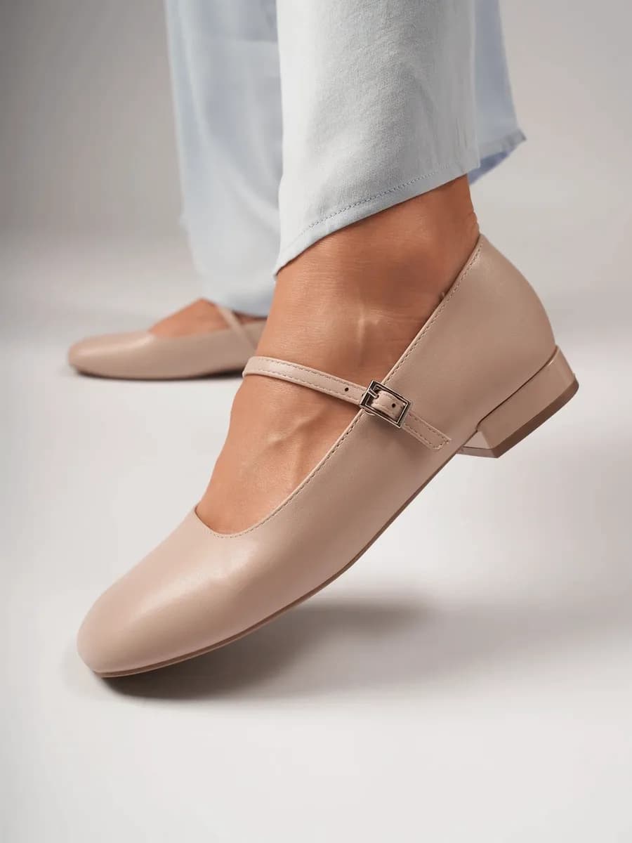 Балетки с квадратным носом мери джейн