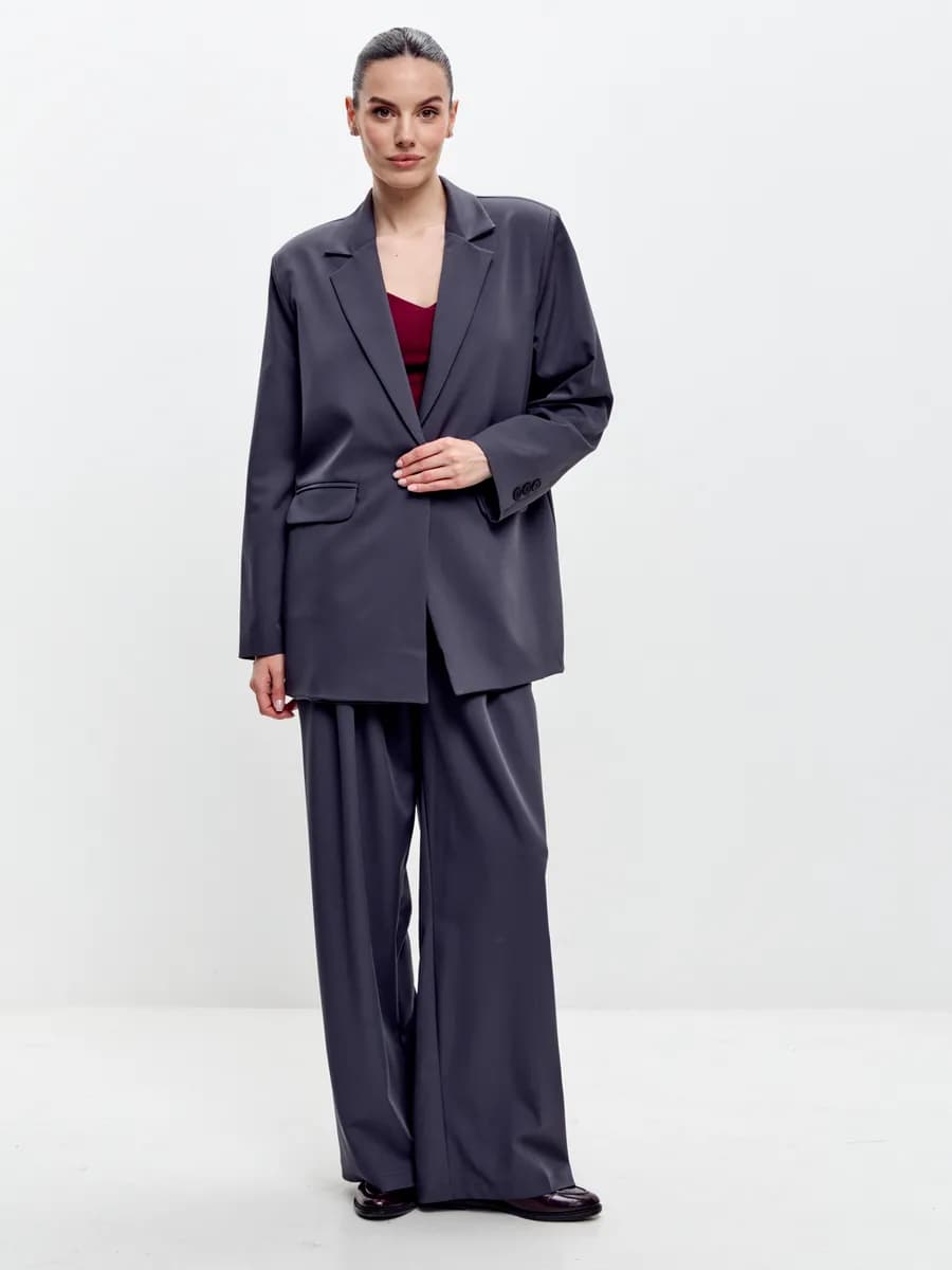 Костюм брючный классический оверсайз в офис