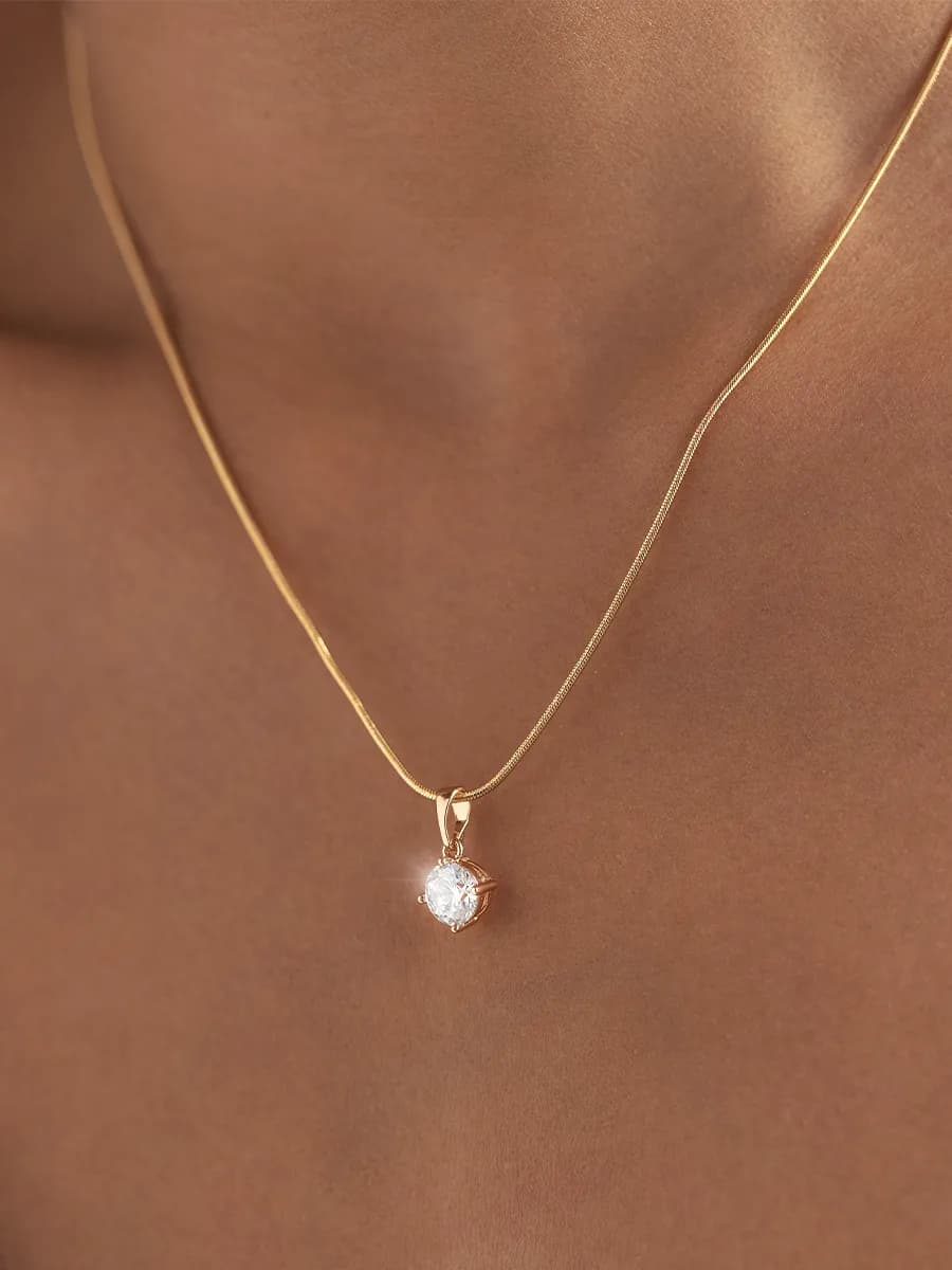 Цепочка на шею с подвеской