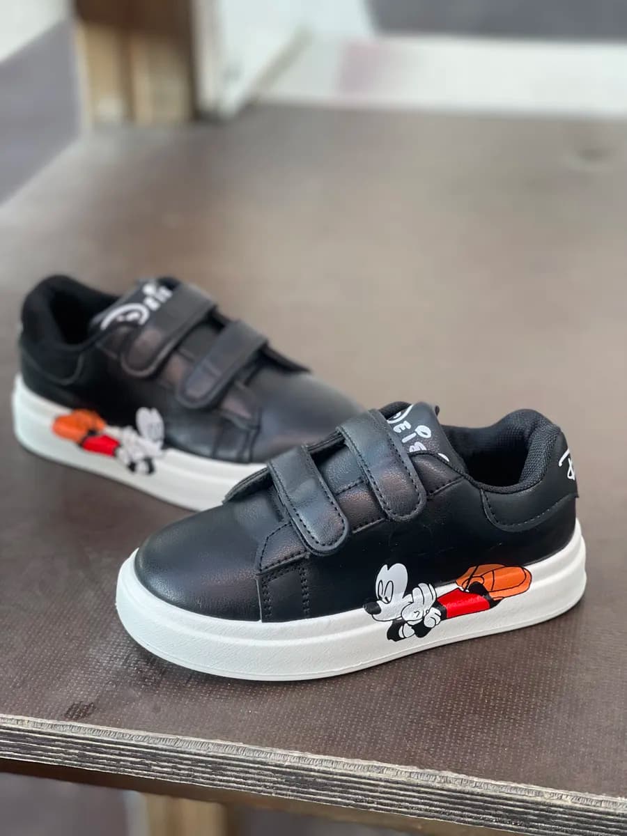 Демисезонная обувь унисекс подходит девочкам и мальчикам - фото 1