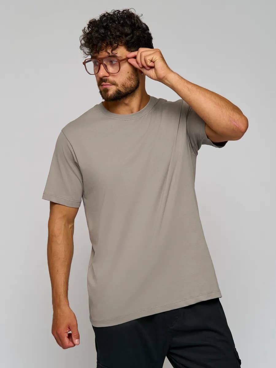 футболка однотонная базовая