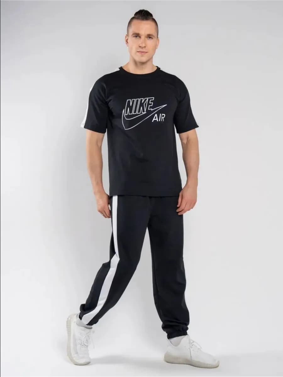 Спортивный костюм летний