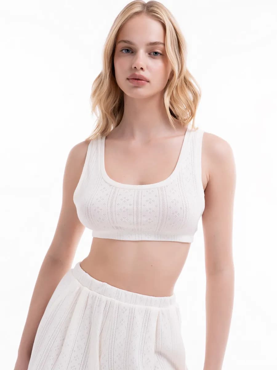 Короткий домашний топ