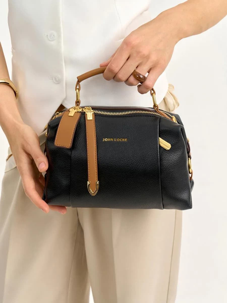 Сумка черная маленькая кросс боди через плечо