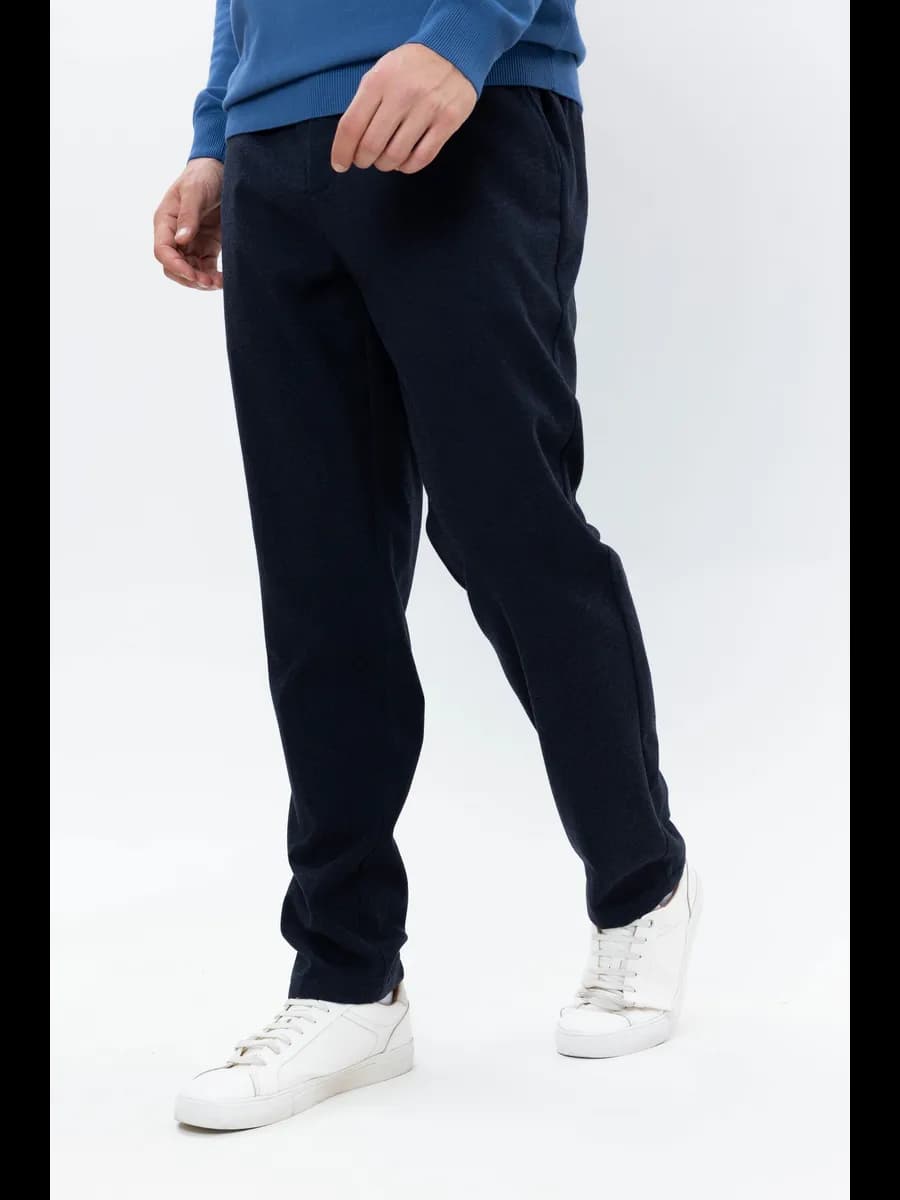 Мужские брюки классические зауженные