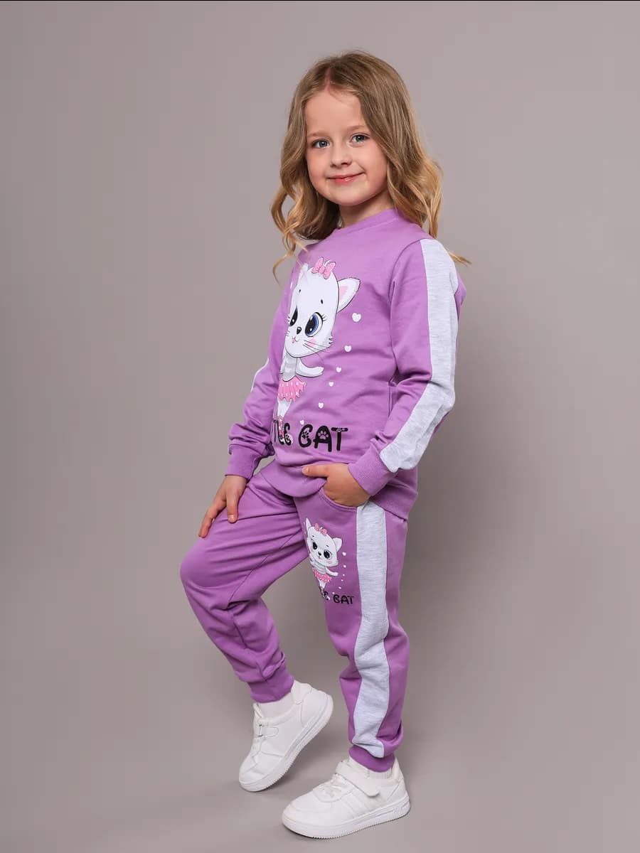 Спортивный костюм для девочки