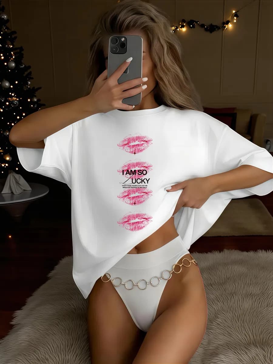 Футболка оверсайз с принтом Поцелуи премиум