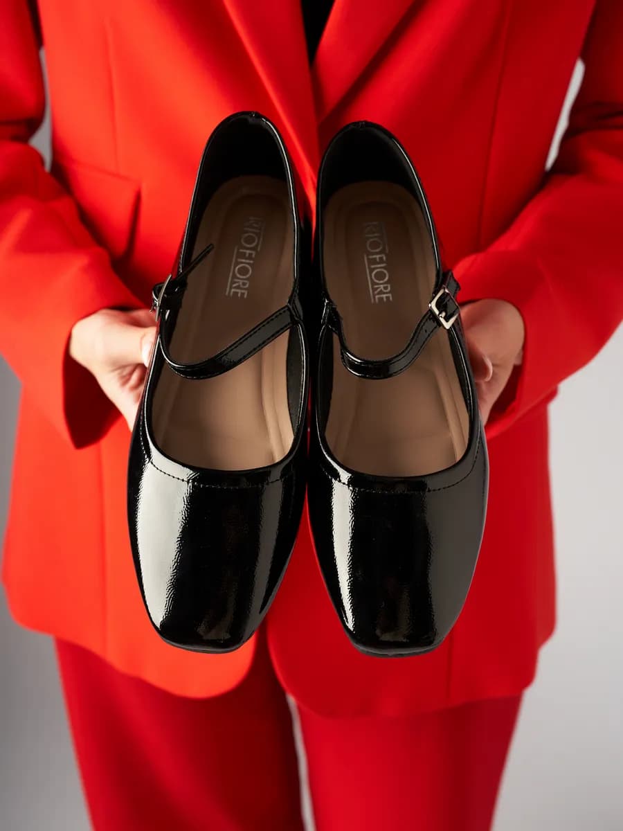 Балетки мери джейн лаковые