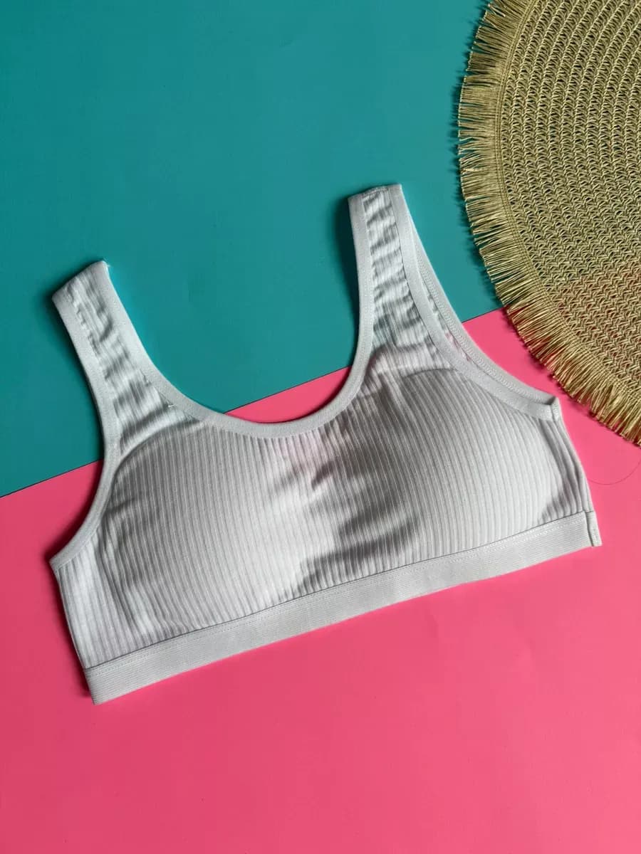 топ для подростка в рубчик с чашечками пушапом для девочки