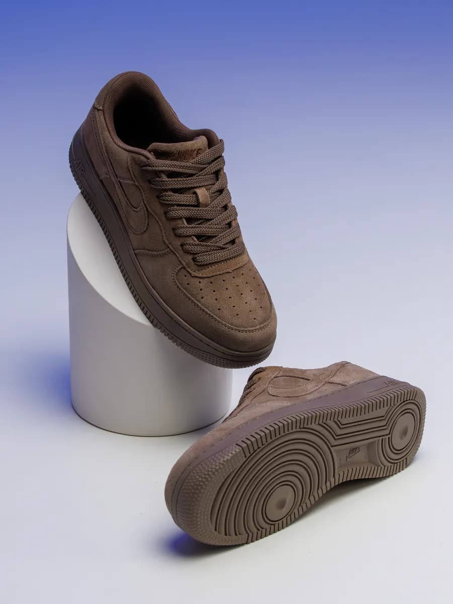 Замшевые повседневные кеды Air Force 1