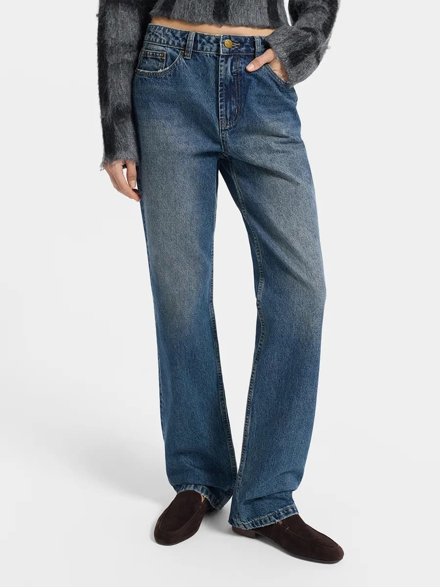 Джинсы Straight fit со средней посадкой