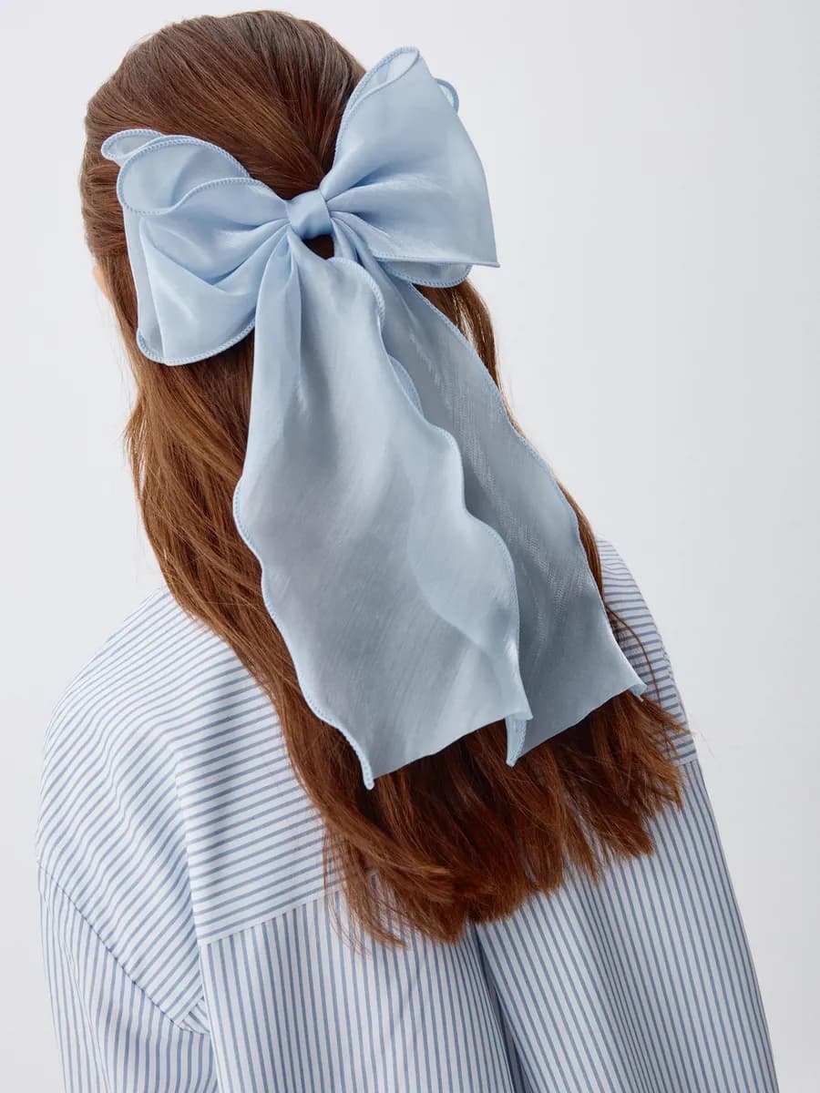 Заколка бант для волос нарядная из органзы