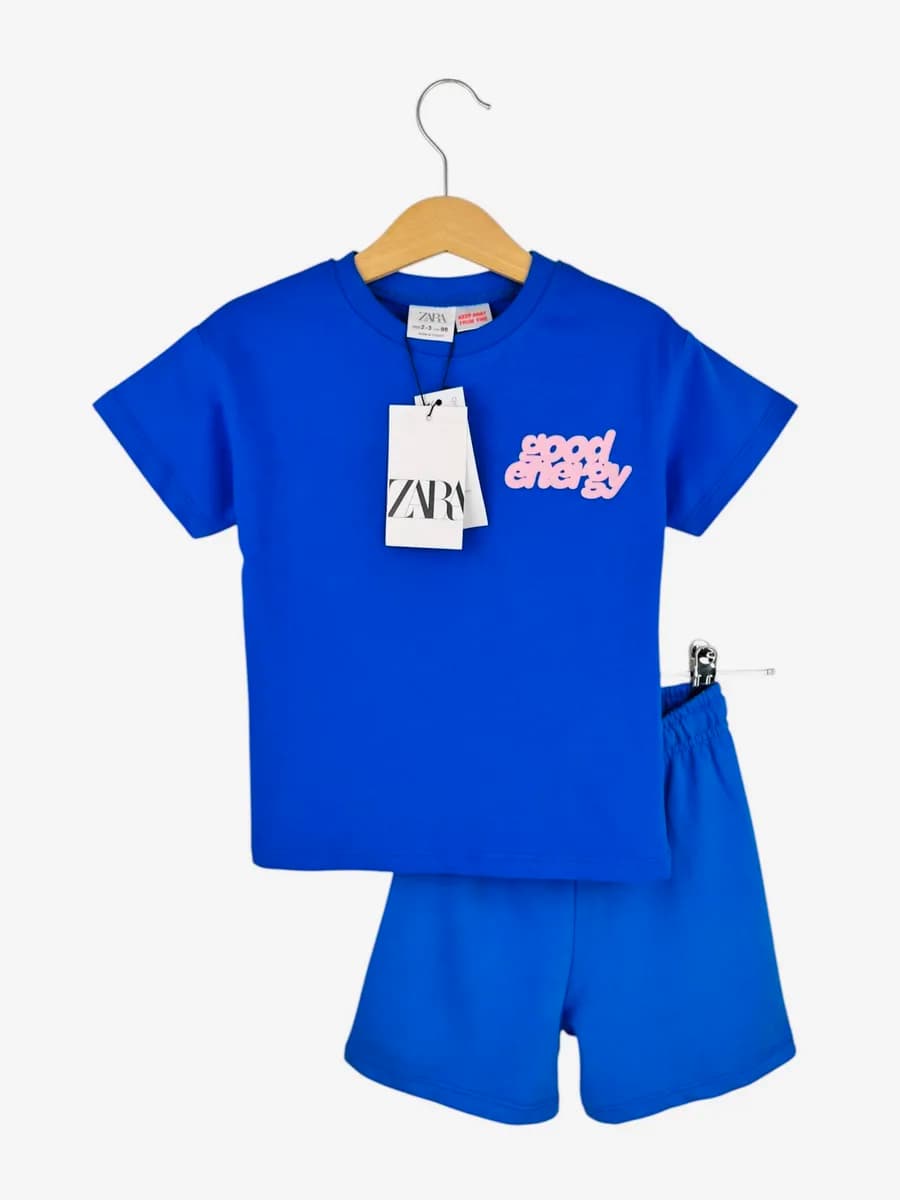 Костюм летний с футболкой и шортами