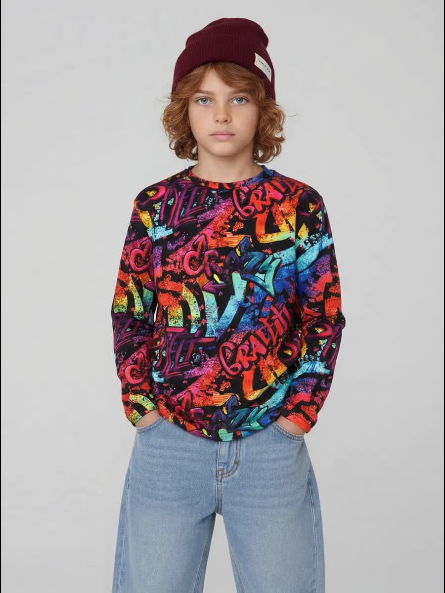 Лонгслив с принтом Граффити
