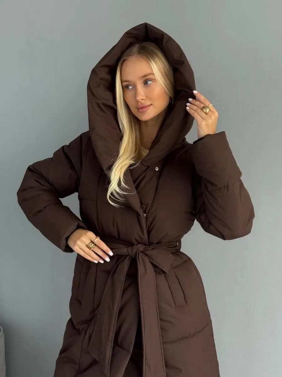 Пуховик зимний длинный с капюшоном